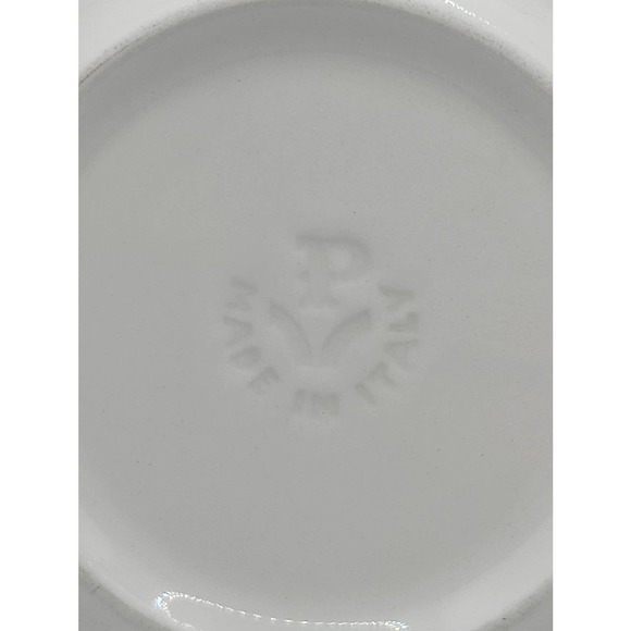 7 White Woven Pattern Peasant Village PV Saucers Italy - Picture 4 of 5